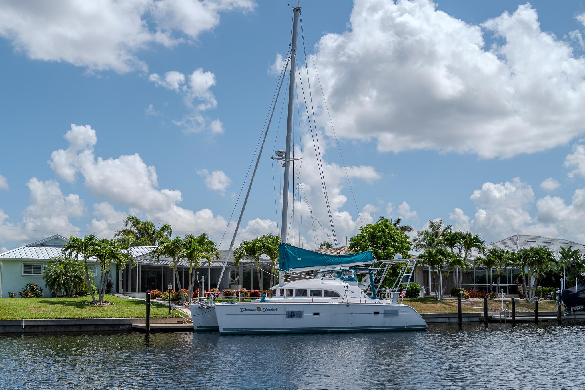 2011 Lagoon 380 S2