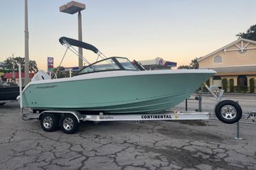 2024 Aquasport 2200 DC
