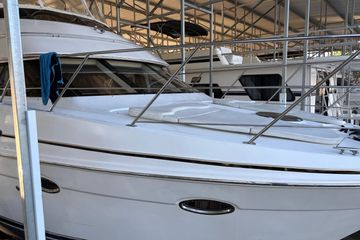 2001 Carver 396 Motor Yacht