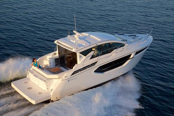 2024 Cruisers Yachts 42 Cantius