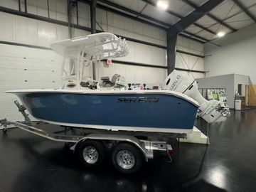 2025 Sea Pro 222 Center Console
