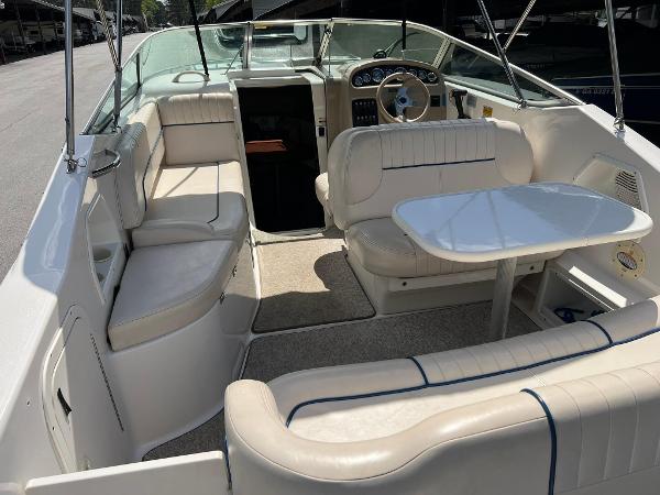 2000 Chaparral Signature 240