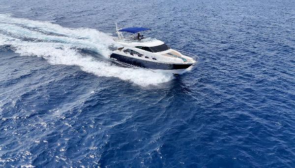 Fairline Squadron 65