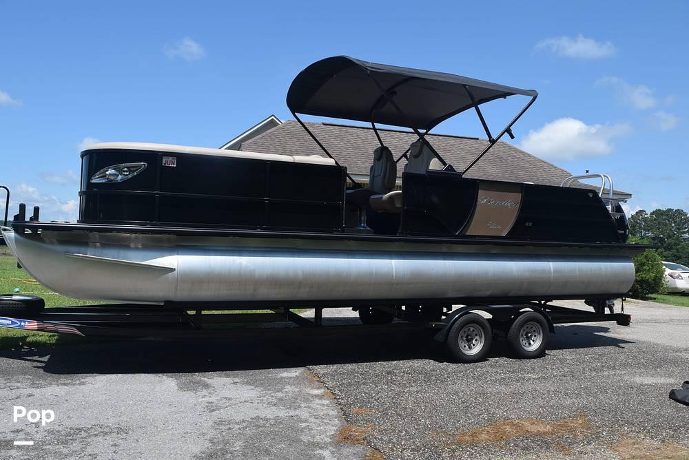 Used pontoon boats for sale in Alabama