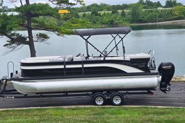 2022 Lowe SS 230 CL