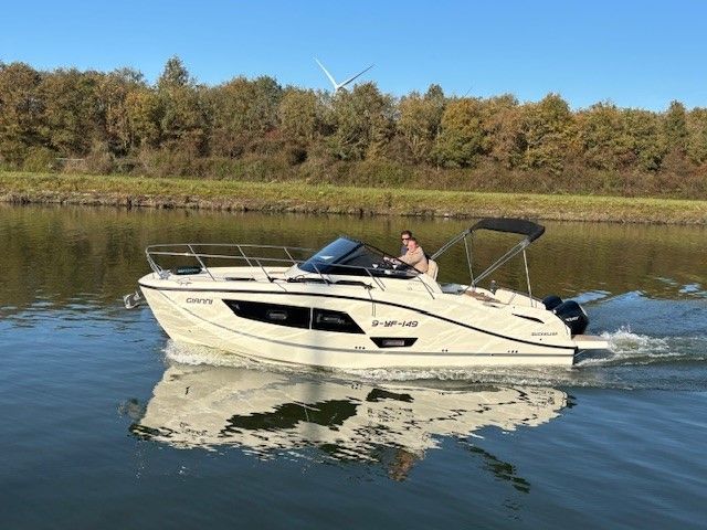2022 Quicksilver 875 Sundeck Active