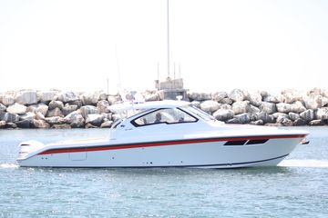 2019 Pursuit DC 365 Dual Console