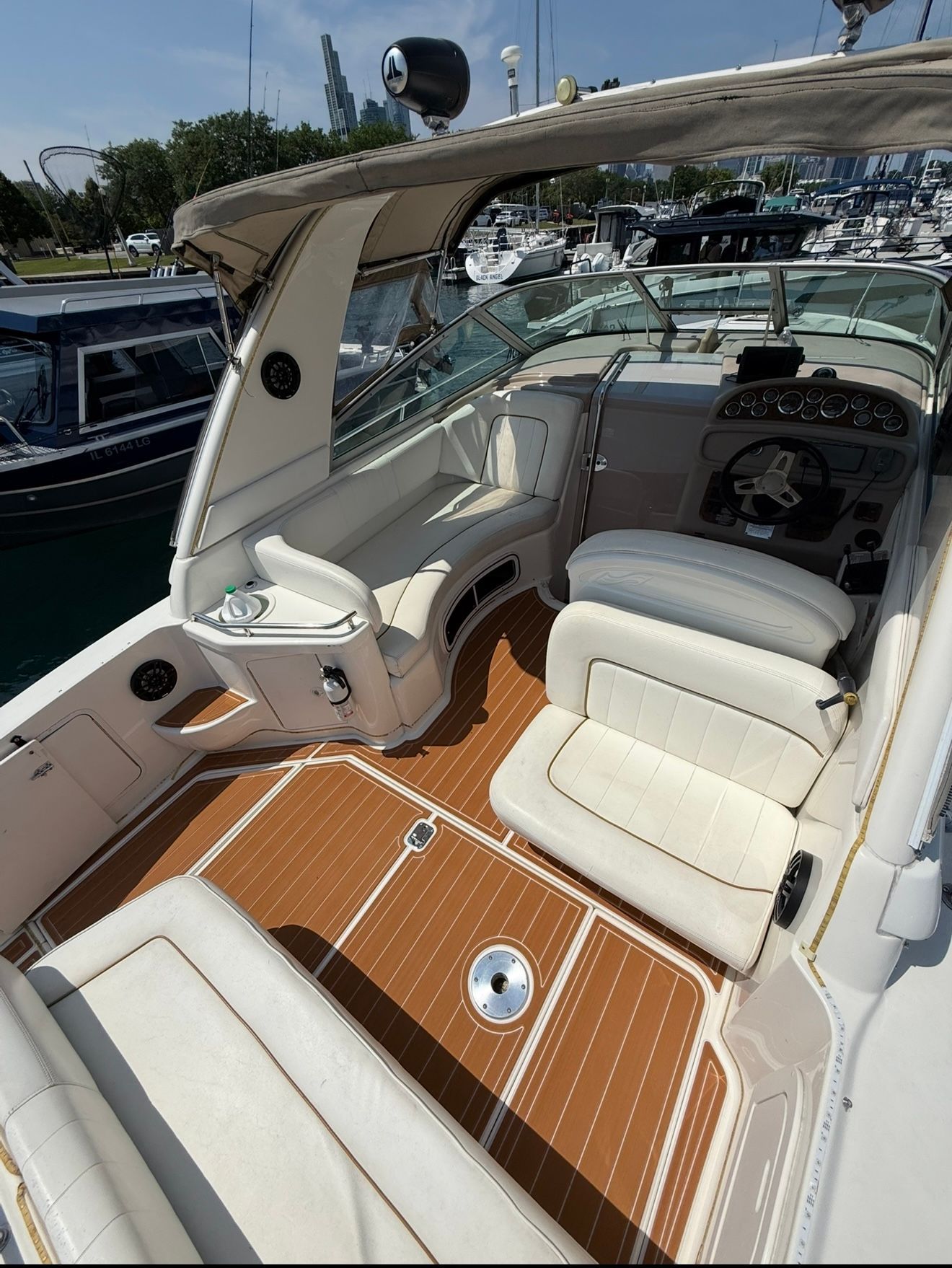 2001 Sea Ray 290 Sundancer