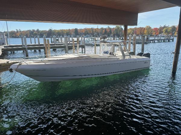 2011 Intrepid 370 Cuddy