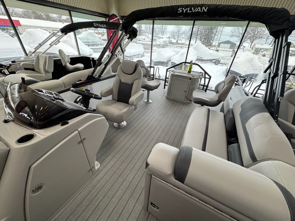 2025 Sylvan L1 Party Fish