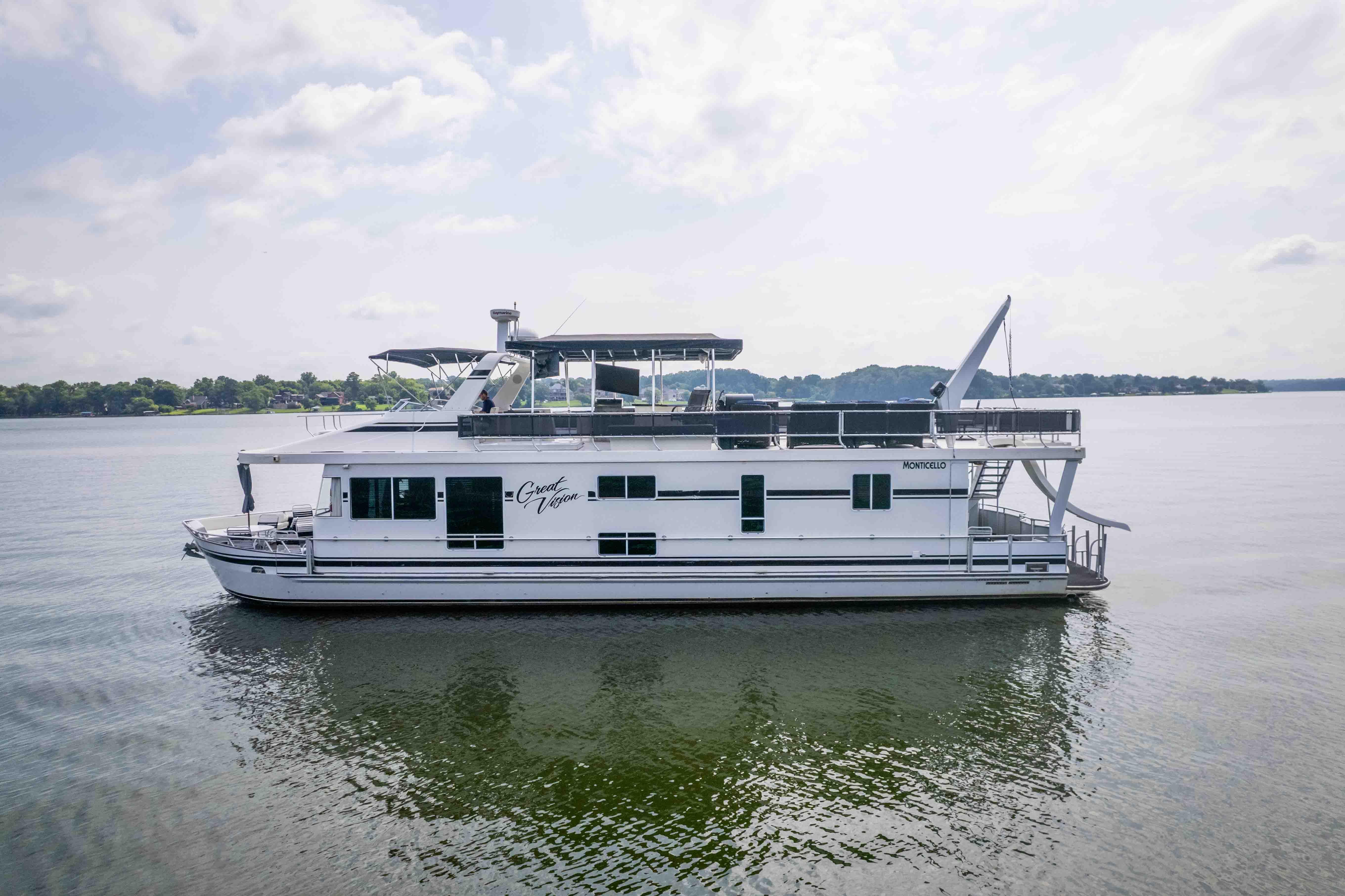 2008 Monticello Houseboat