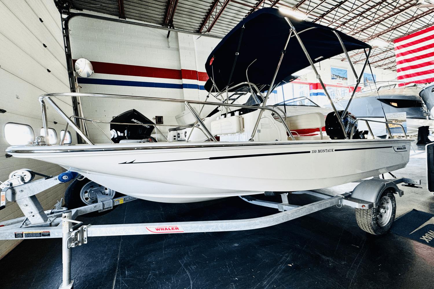 2025 Boston Whaler 150 Montauk