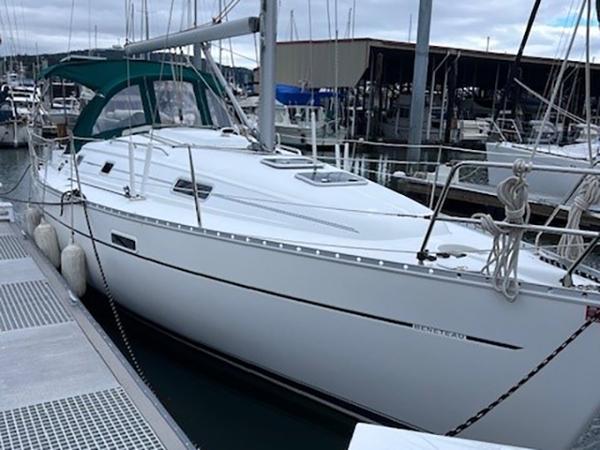 2004 Beneteau Oceanis Clipper 331