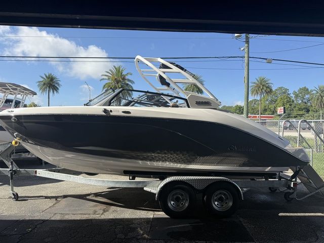 Yamaha Boats 222SE