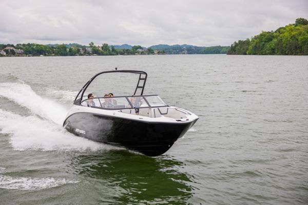 2026 Yamaha Boats AR250