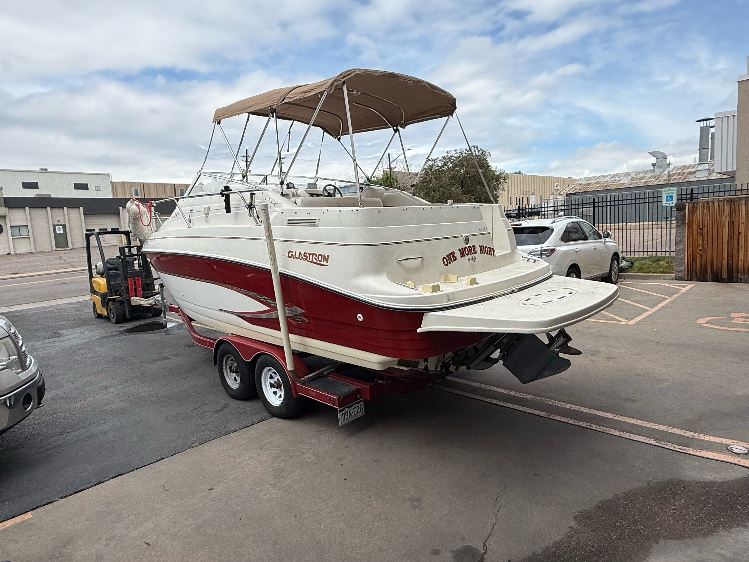 1999 Glastron GS 249