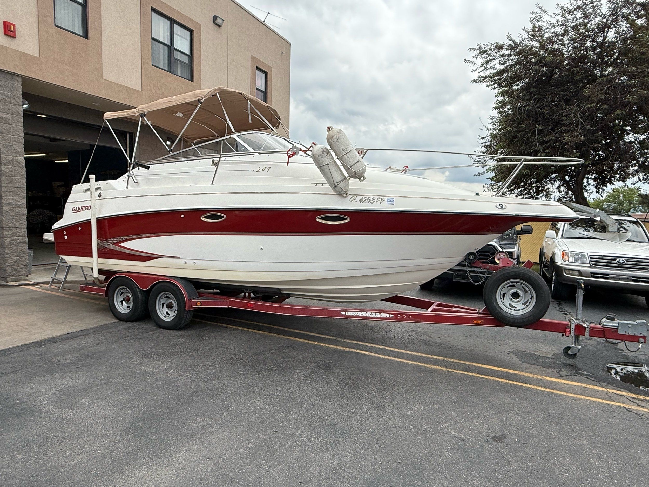 1999 Glastron GS 249