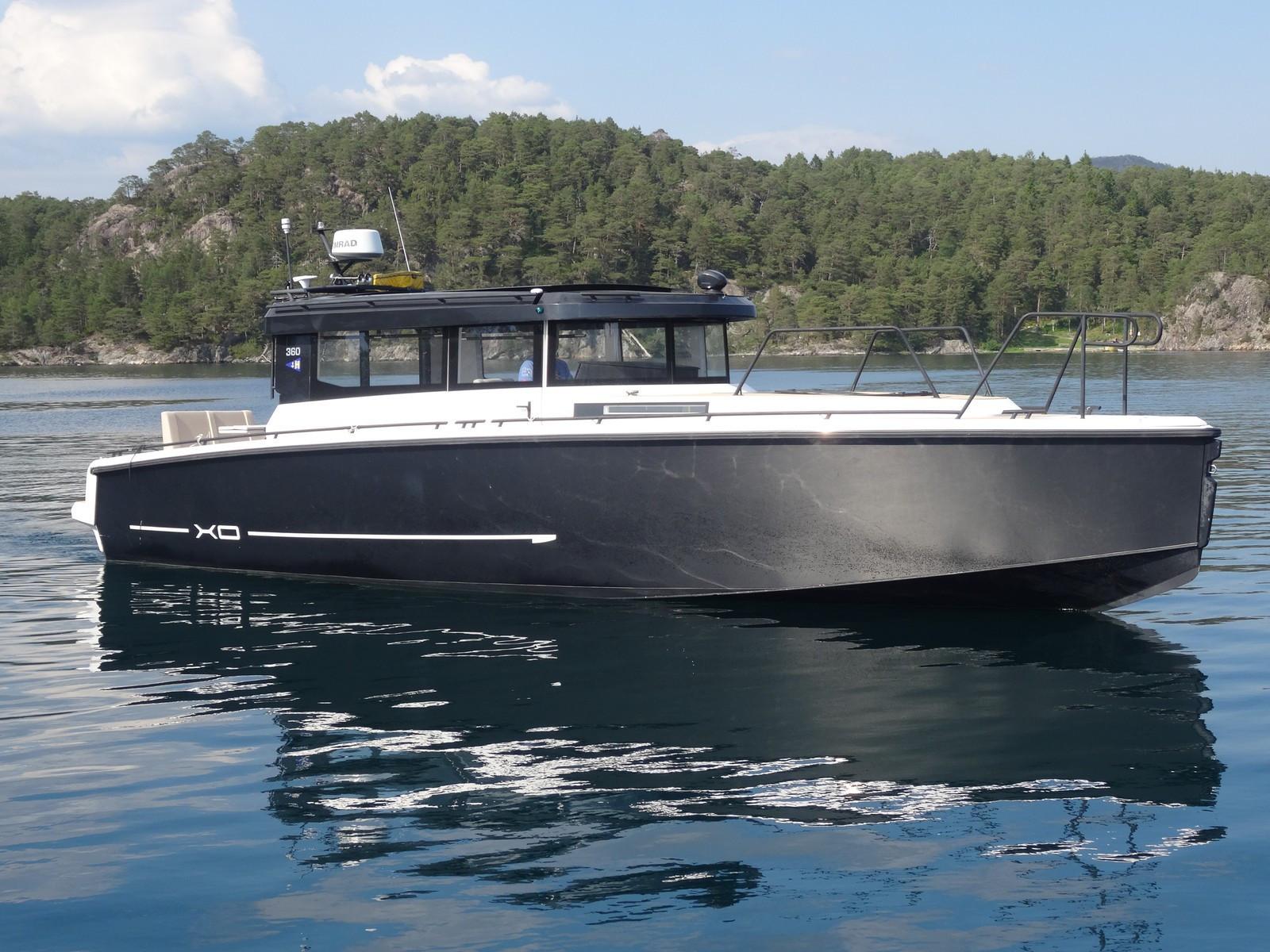 2016 XO Boats 360