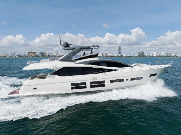 Astondoa 80 GLX Luxury 2016 Astondoa 80 GLX yacht cruising on open water.