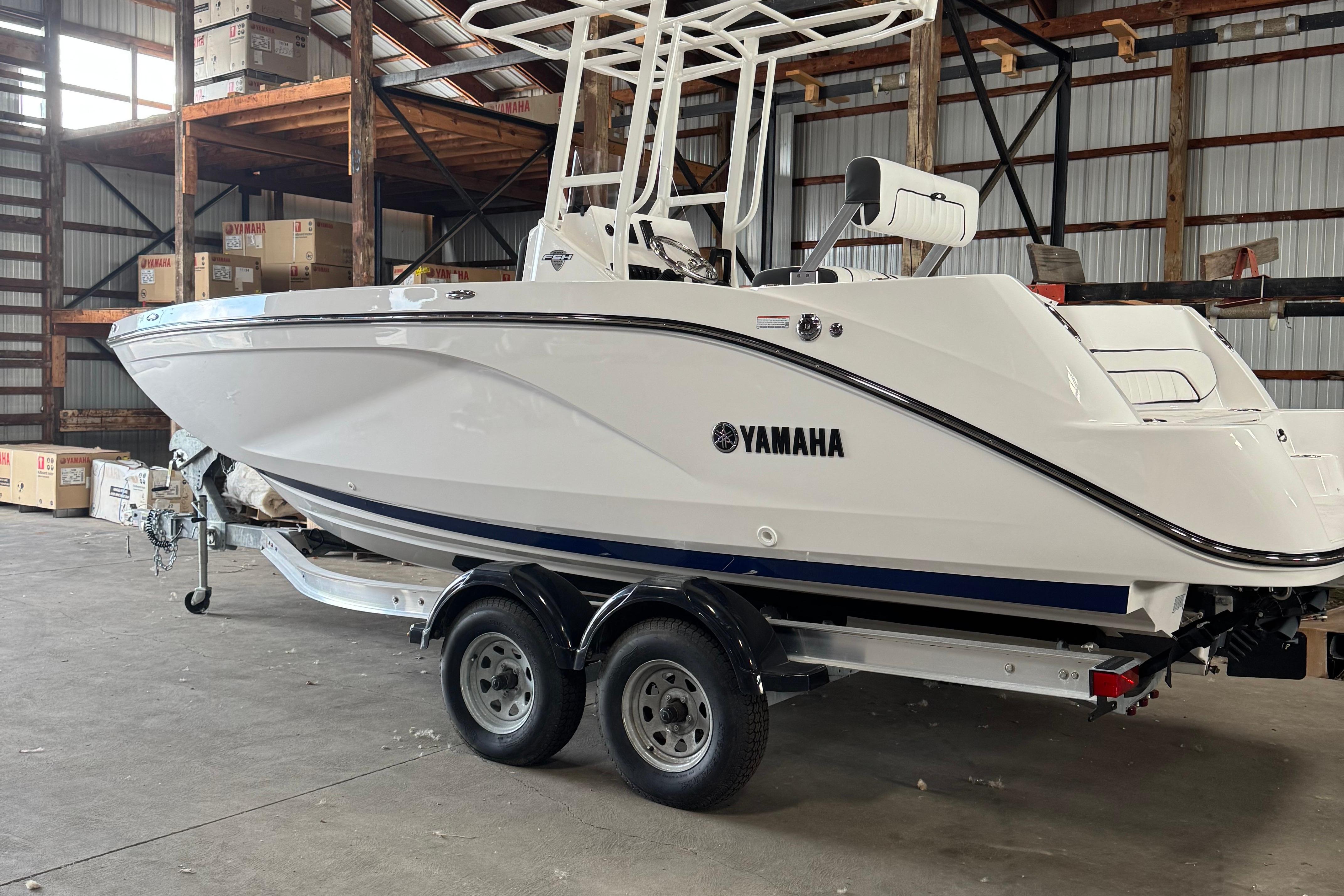 2024 Yamaha Boats 220 FSH Sport