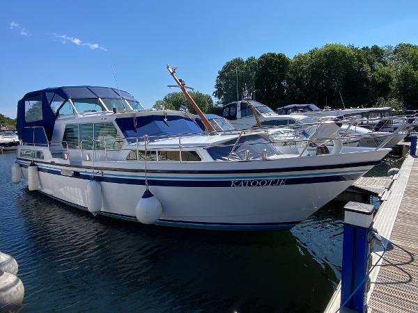 1993 Aquanaut Beauty 1200 AK