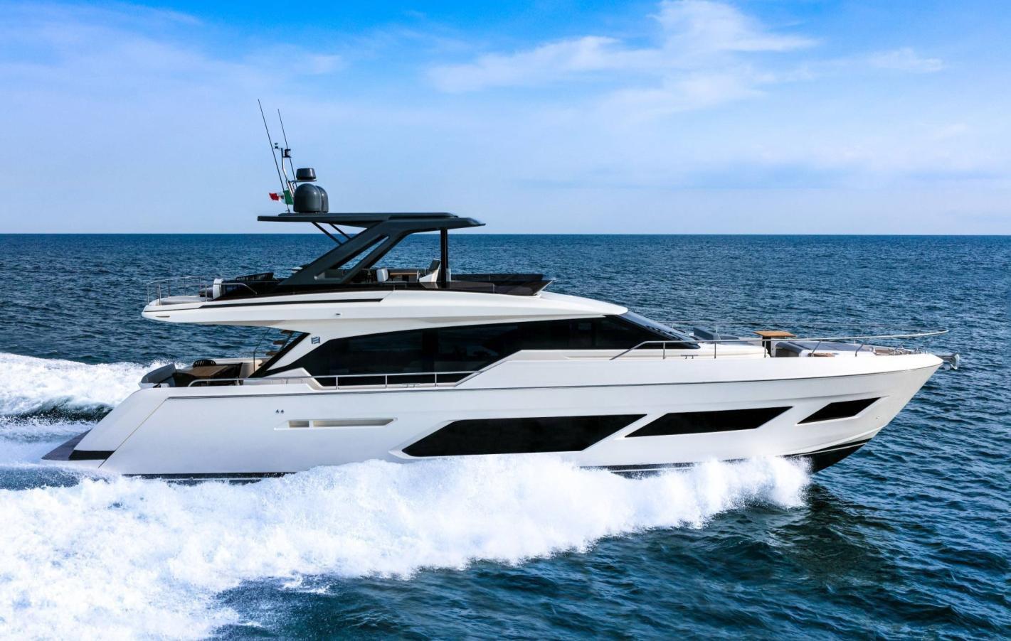 2020 Ferretti Yachts 720