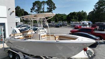 2023 Sea Chaser 22 HFC