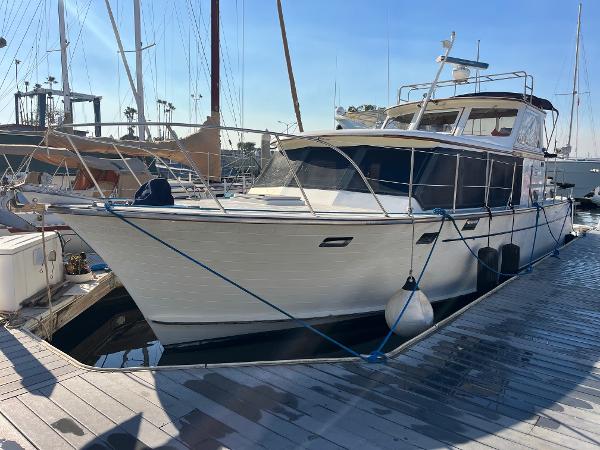 1985 Roughwater 41 Pilothouse