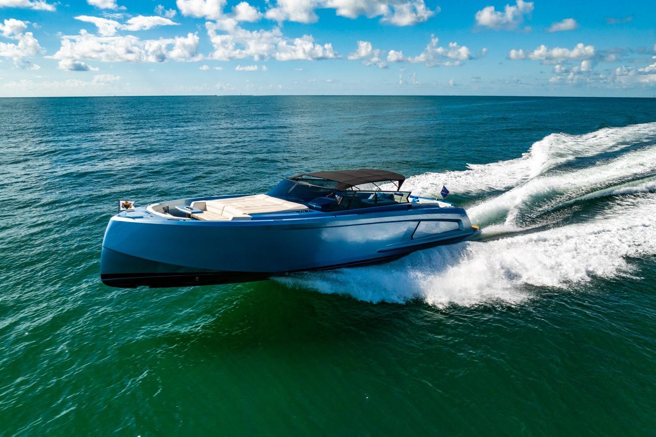 2019 Vanquish Yachts VQ58