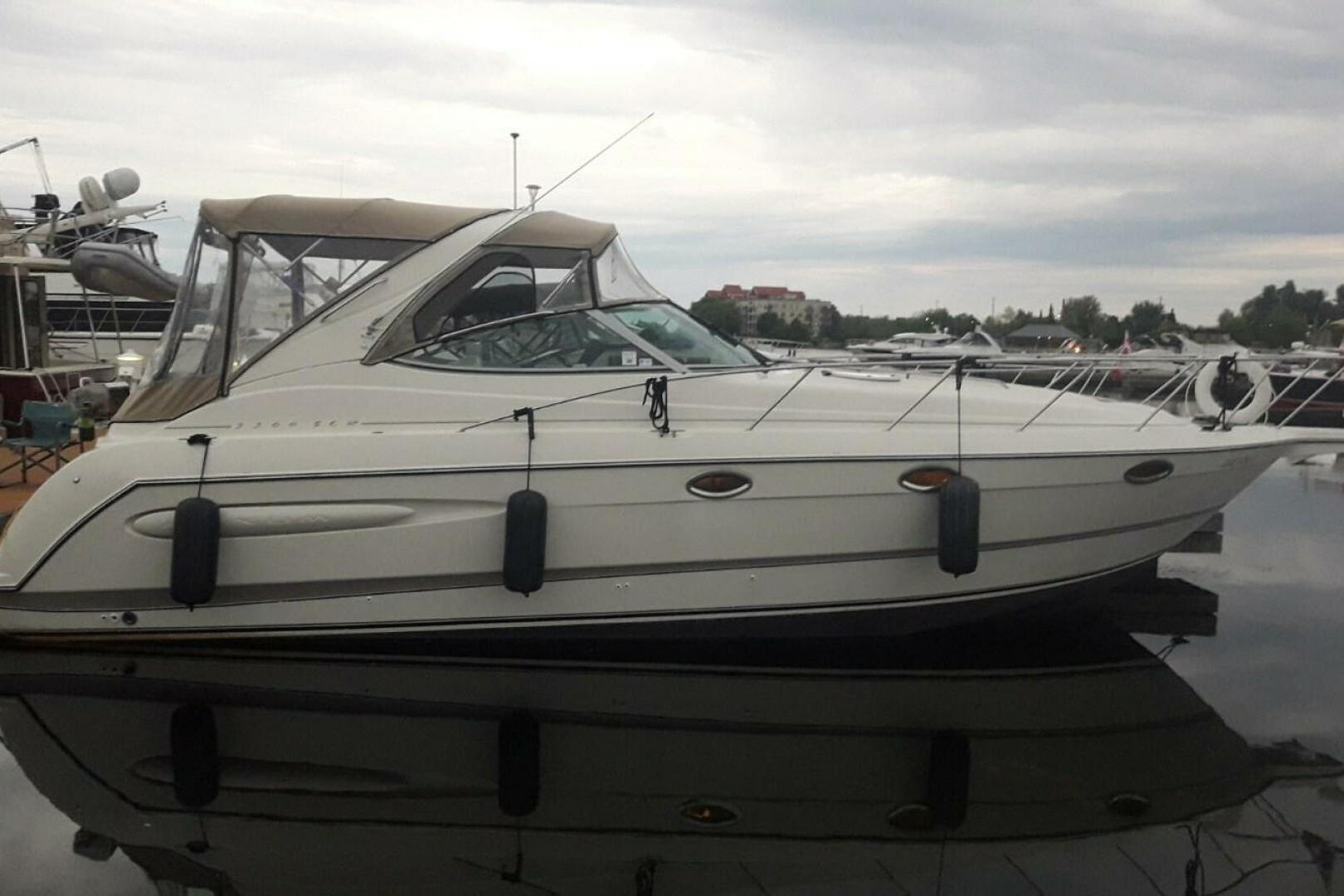 1999 Maxum 3300 SCR