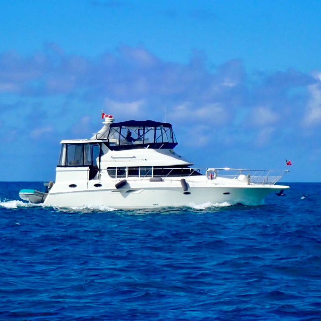 Silverton 402 Motor Yacht