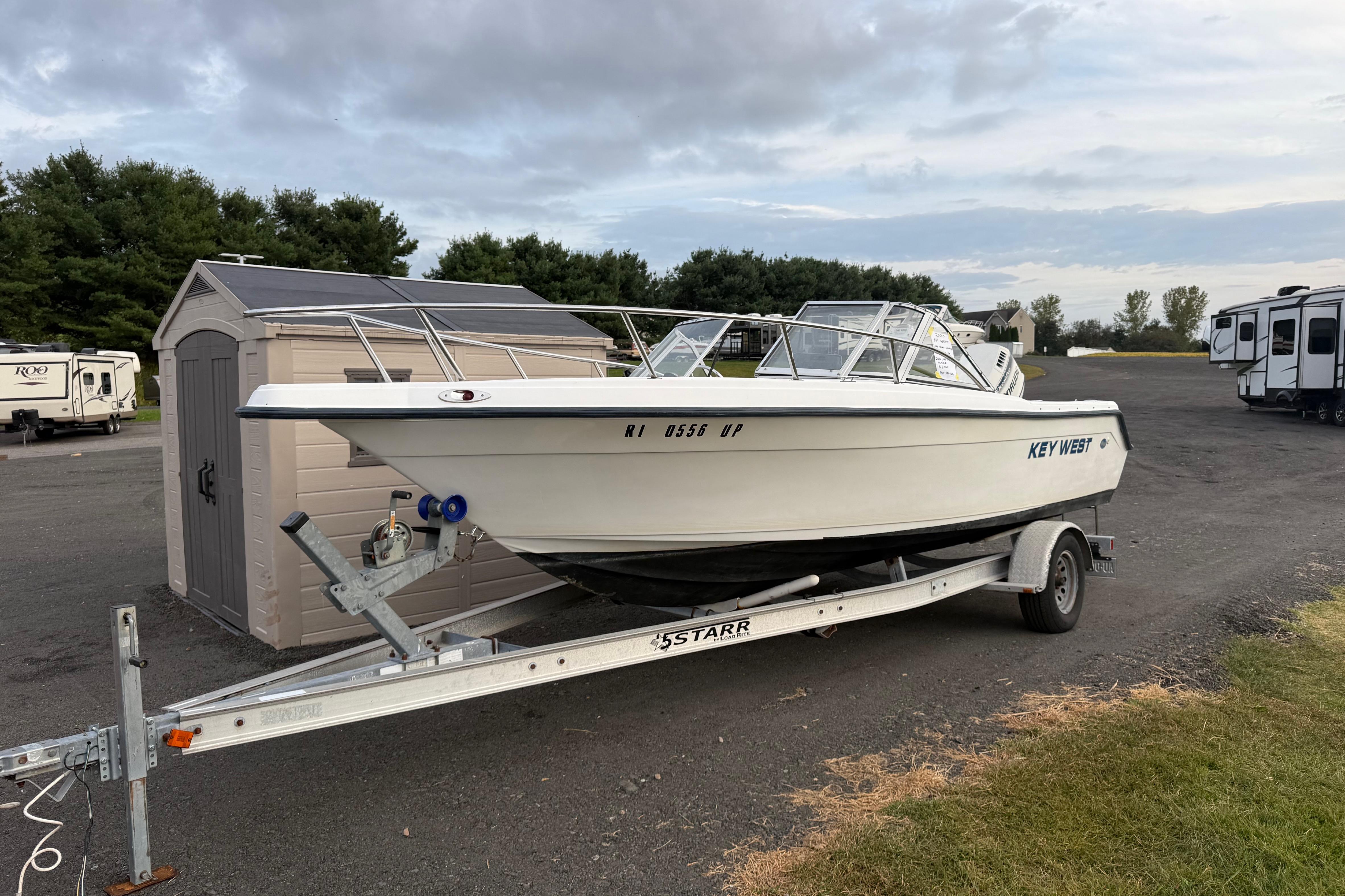 2000 Key West 2020 Dual Console