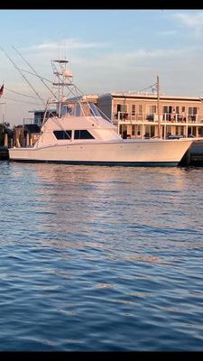 Hatteras Convertible