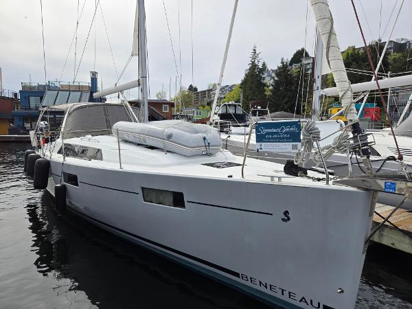 2020 Beneteau 41.1