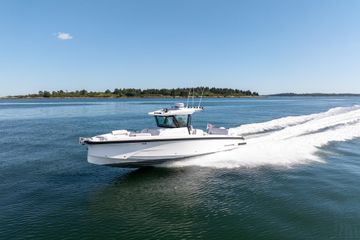 2025 Axopar CCX Center Console