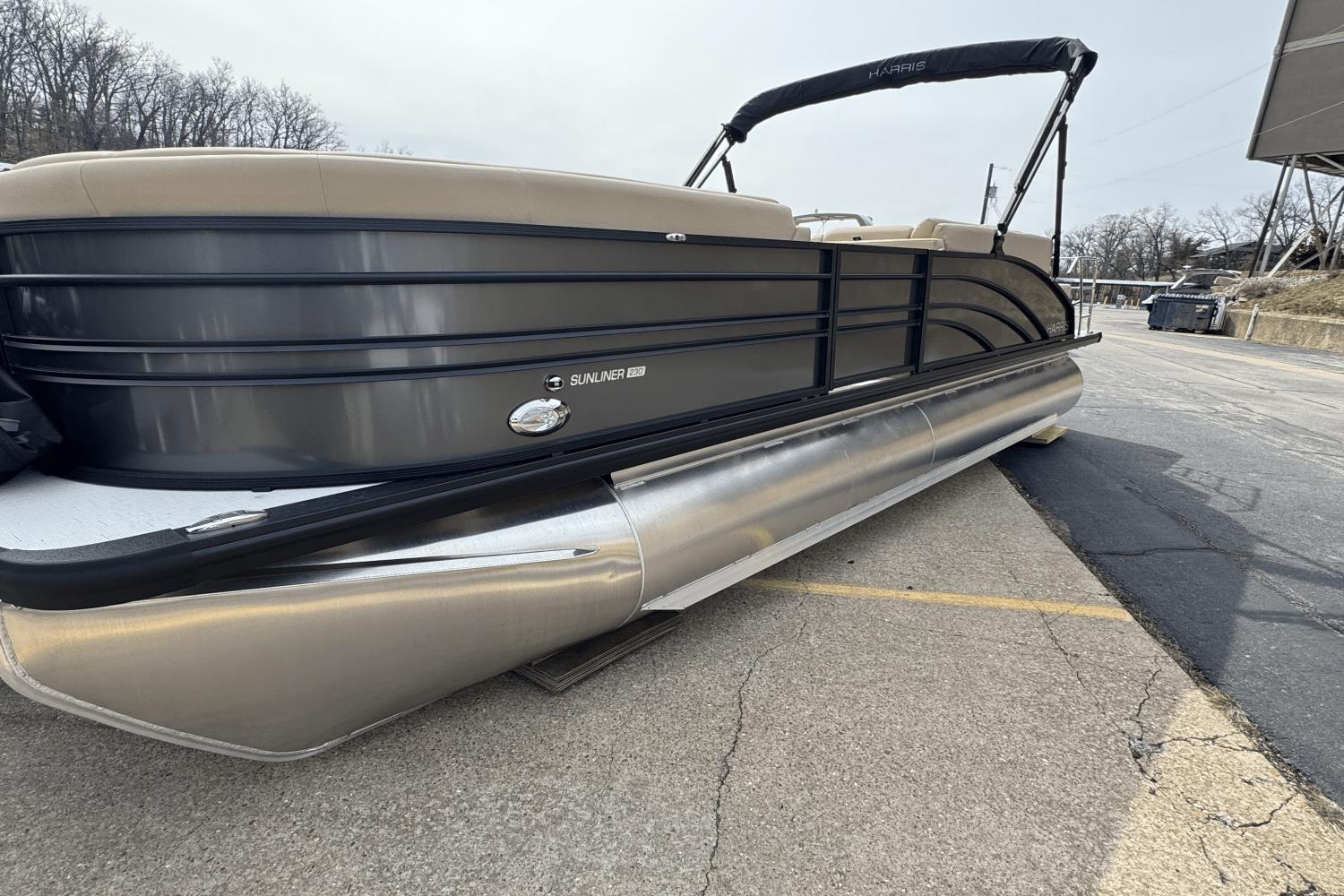 Harris 230 Sunliner