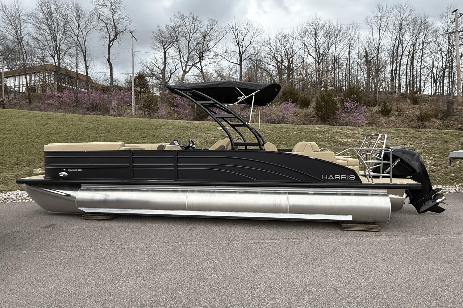 2025 Harris 250 Sunliner Sport