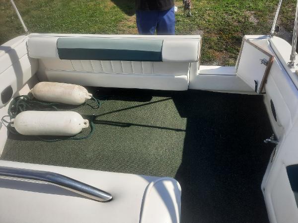 Sea Ray 250 Cuddy