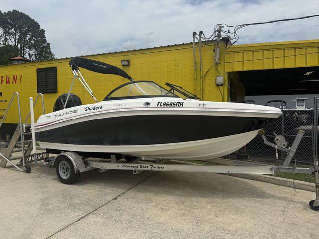 Tahoe 450 TS Outboard