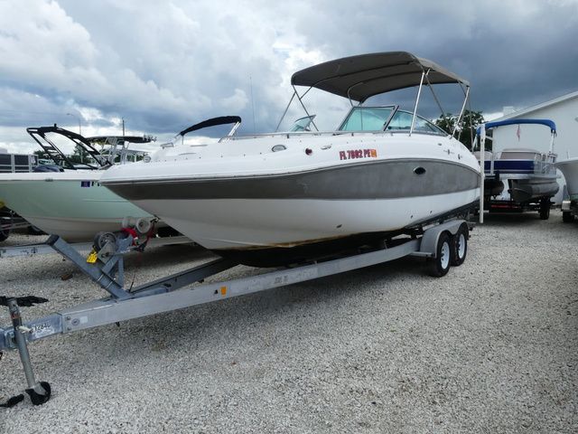2011 Hurricane SUNDECK SD 2400 OB