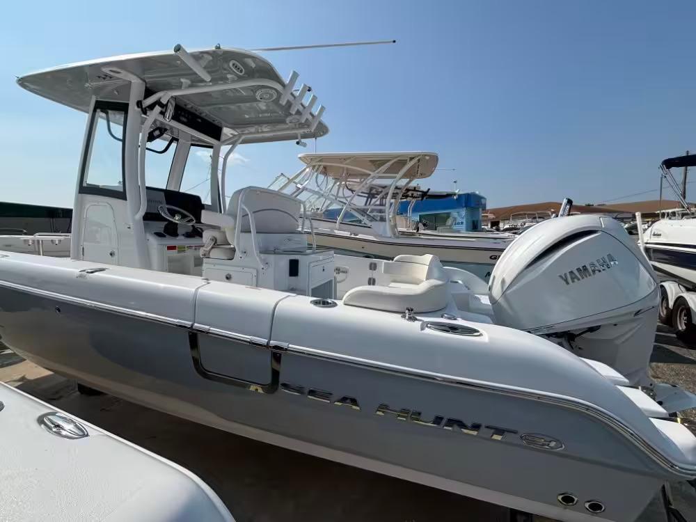 Sea Hunt 25 Escape