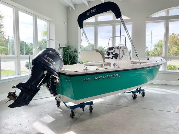 2024 Key West 1720 Sportsman