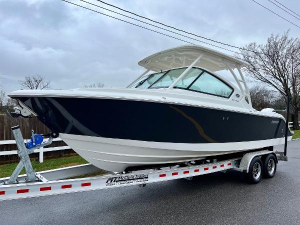 2021 Pursuit DC 266 Dual Console