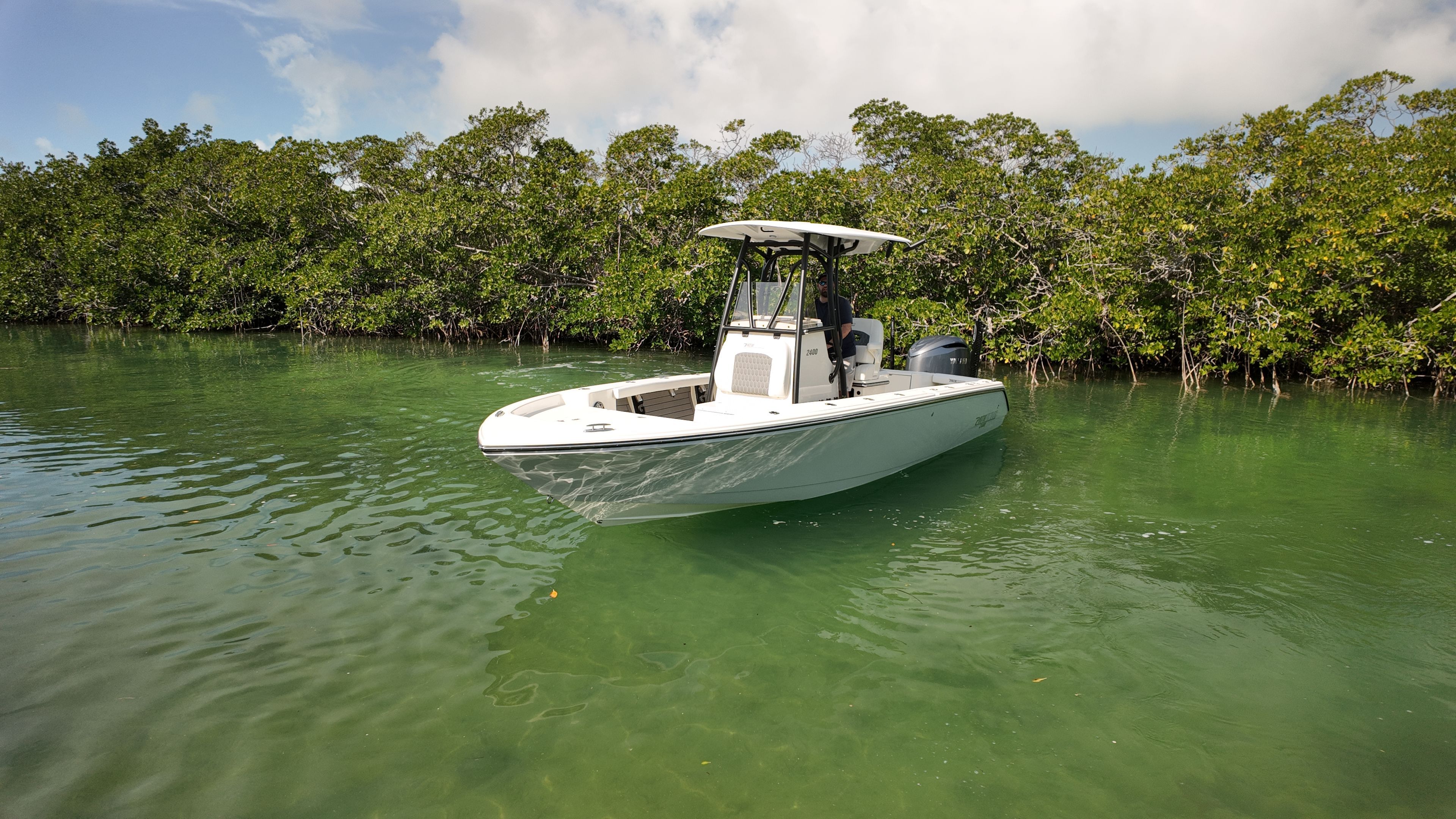2026 Pathfinder 2400 Open