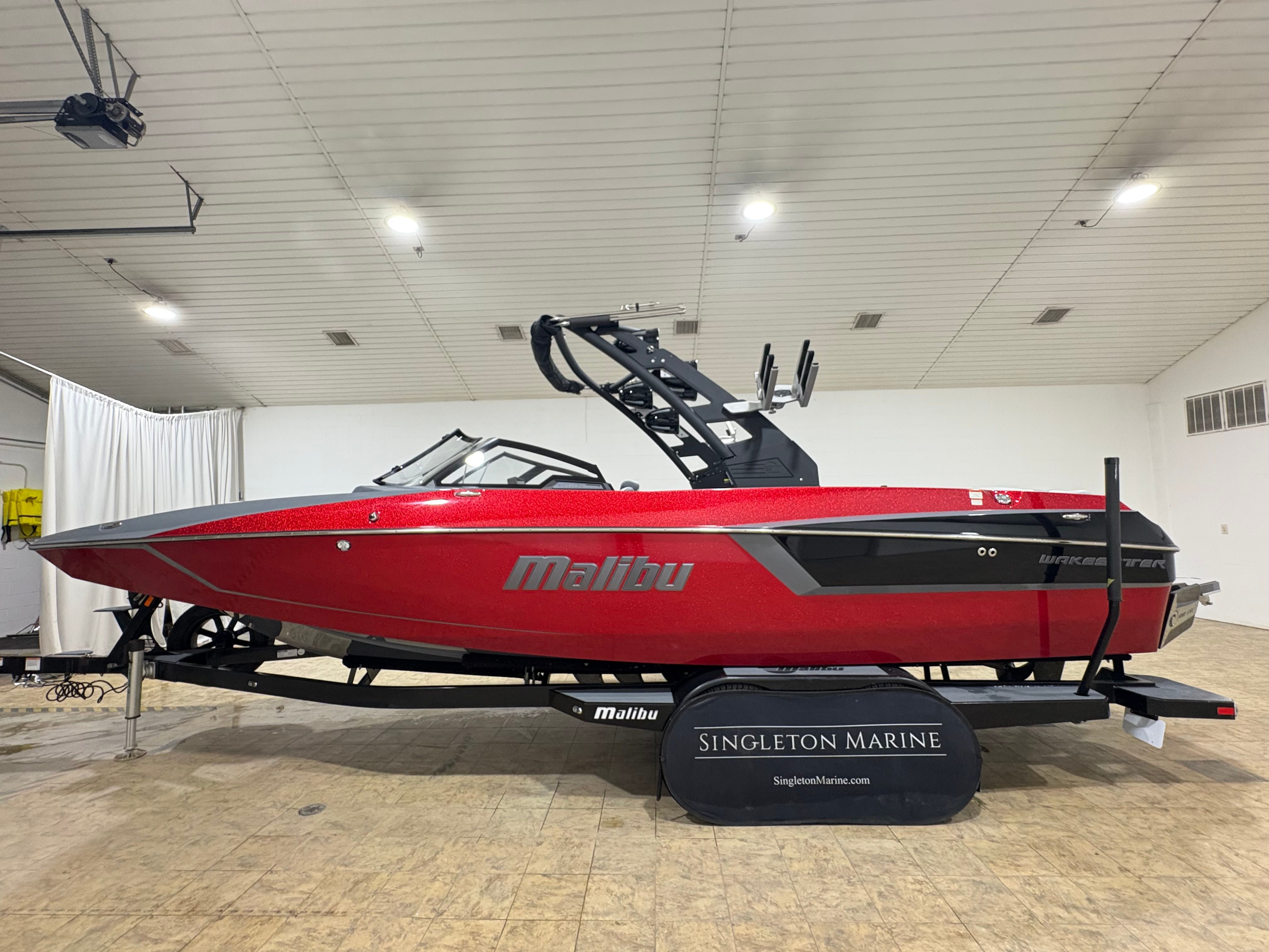 2020 Malibu Wakesetter 24 MXZ