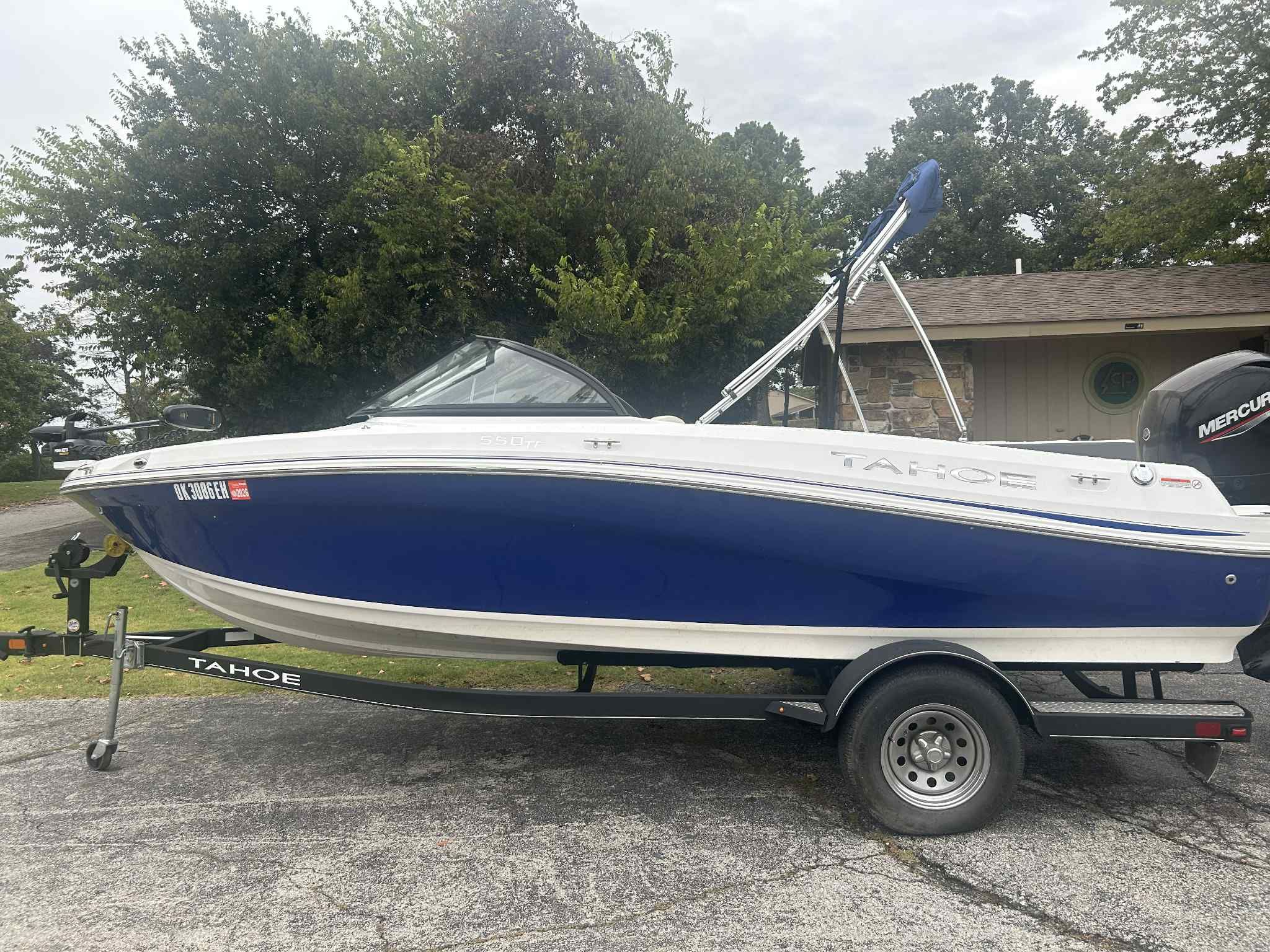 2021 Tahoe 550 TF