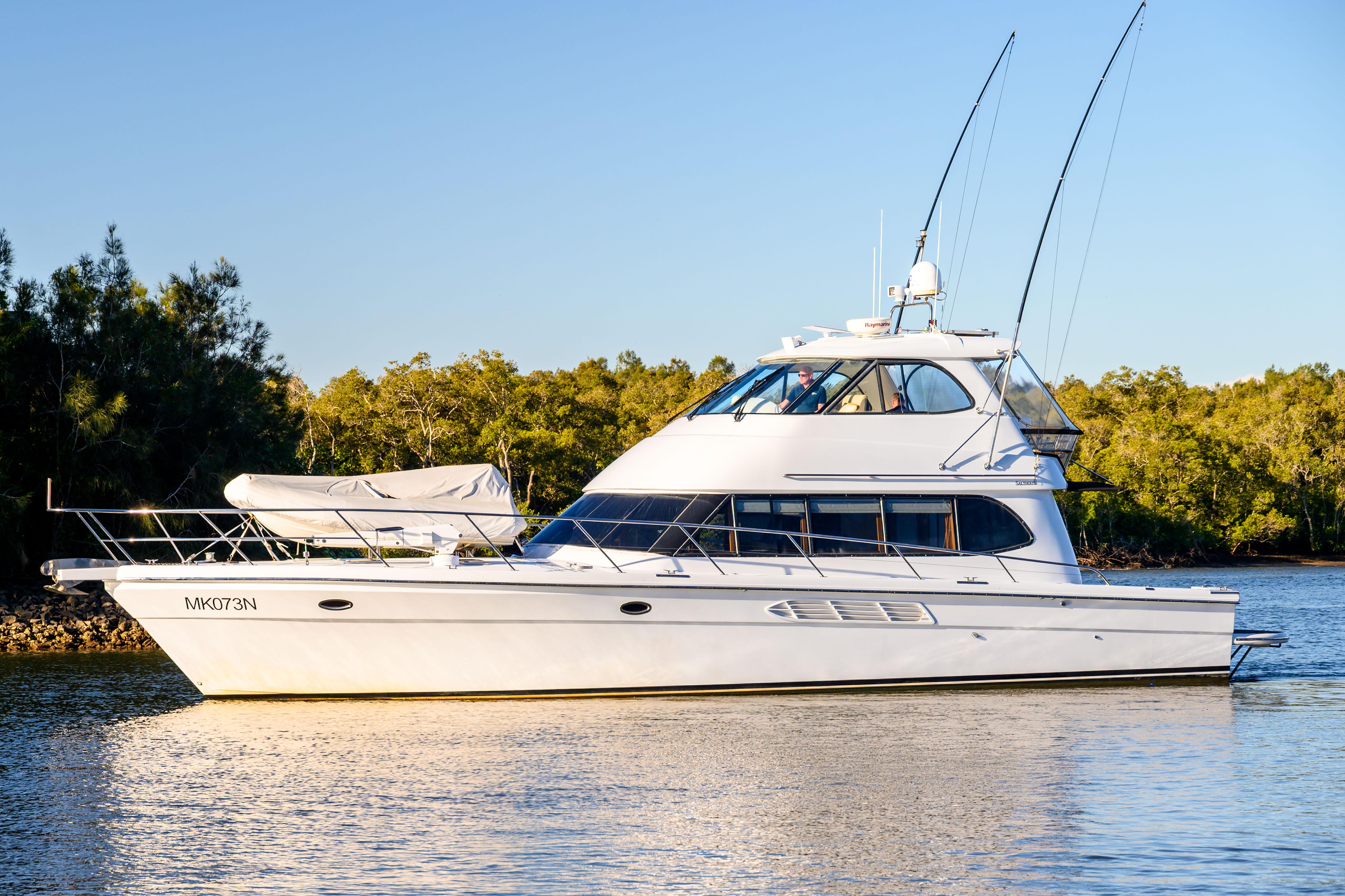 2005 Salthouse 52 Flybridge