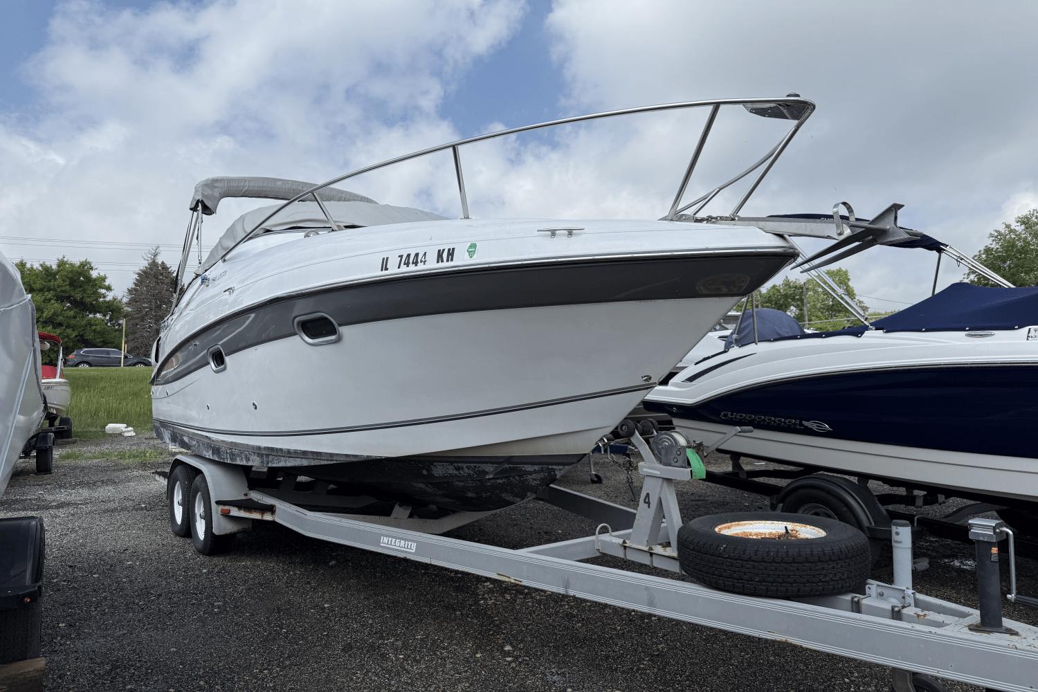 2000 Four Winns 248 Vista