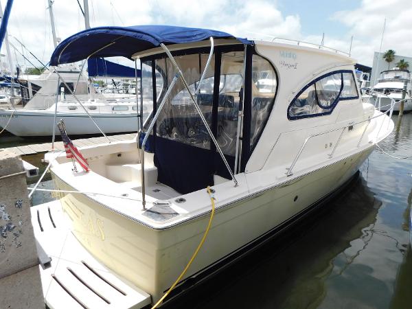 2005 Mainship 34 Rum Runner II
