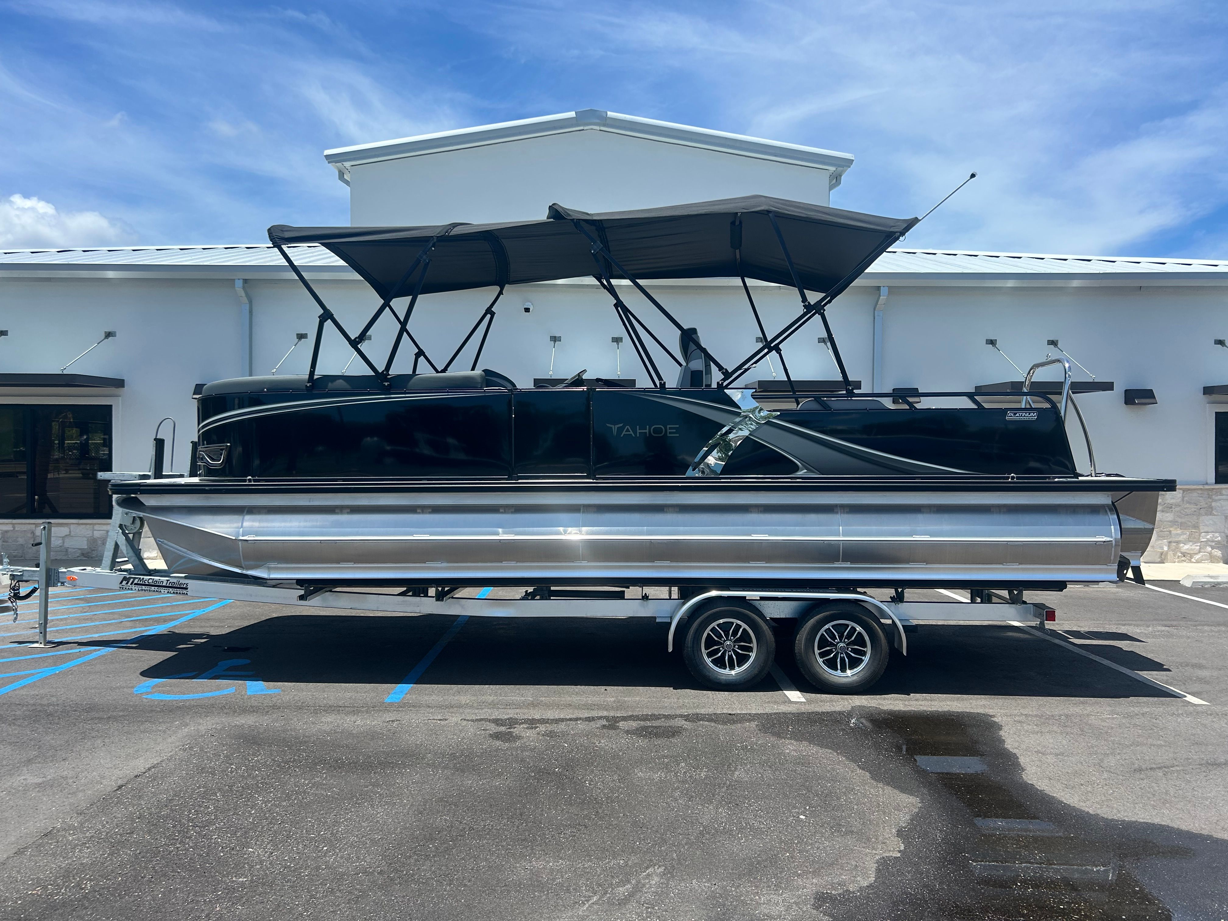 2025 Tahoe LTZ VRB25T